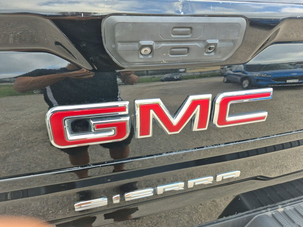 2020 GMC Sierra 1500 SLT - 11