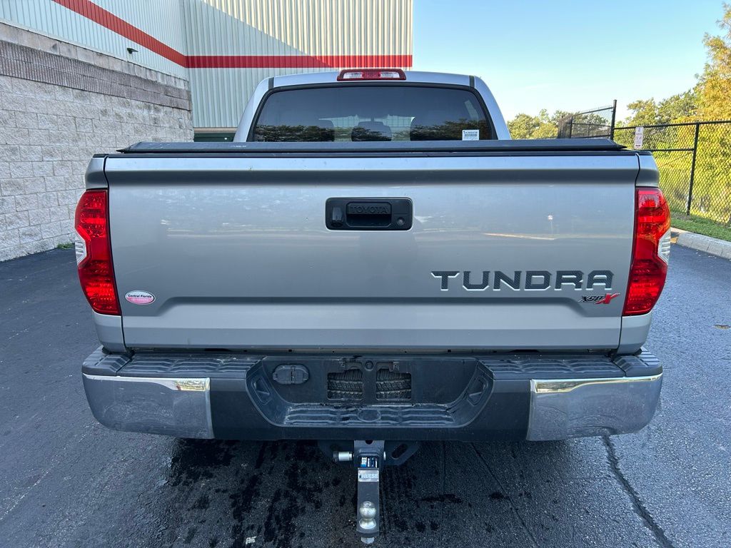 Thumbnail: 2016 Toyota Tundra - 4