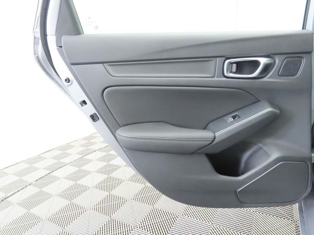 Thumbnail: 2025 Acura Integra - 27