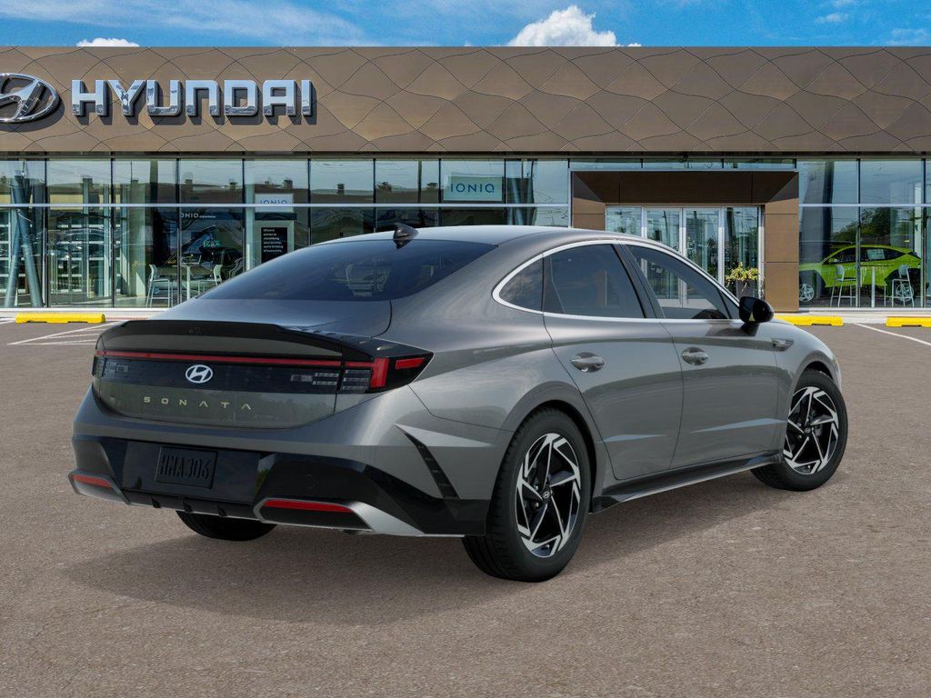 New 2026 Gray Hyundai SEL Sport image 4