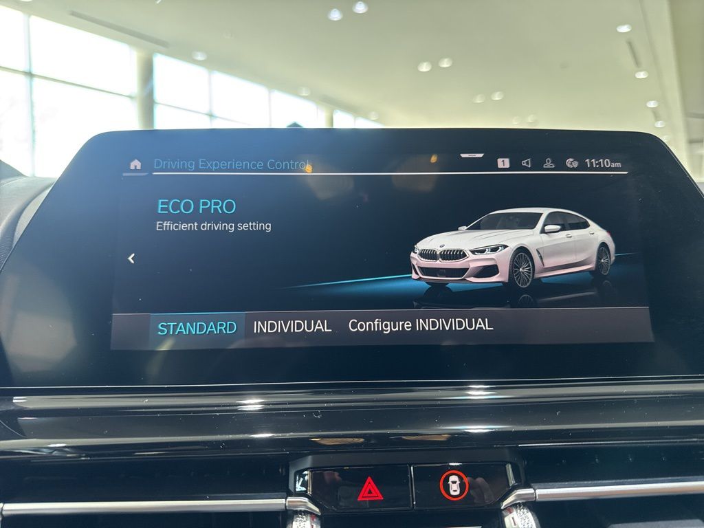 Thumbnail: 2022 BMW 8 Series - 23