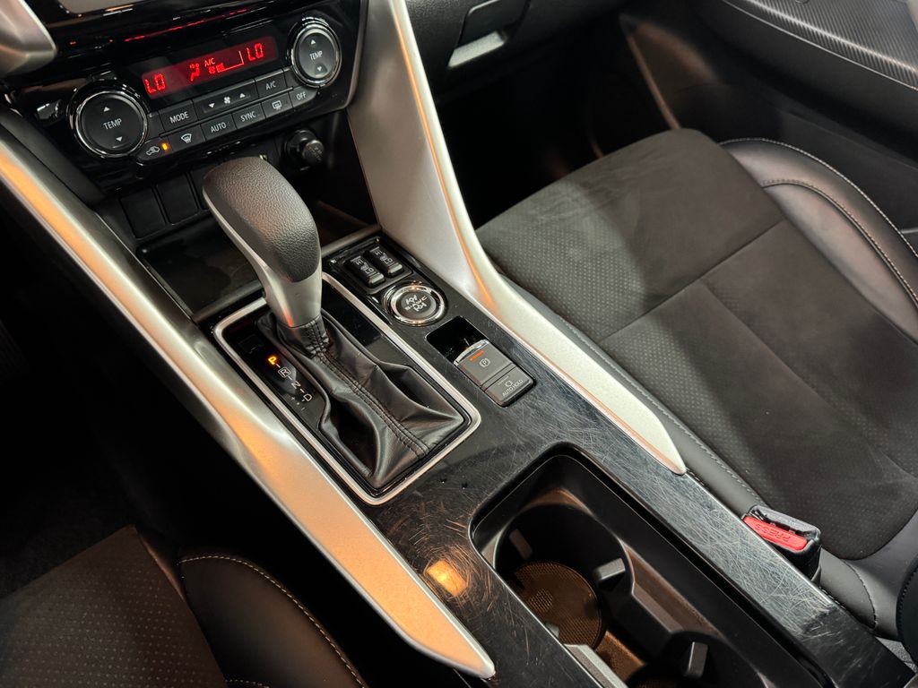 2024 Mitsubishi Eclipse Cross SE