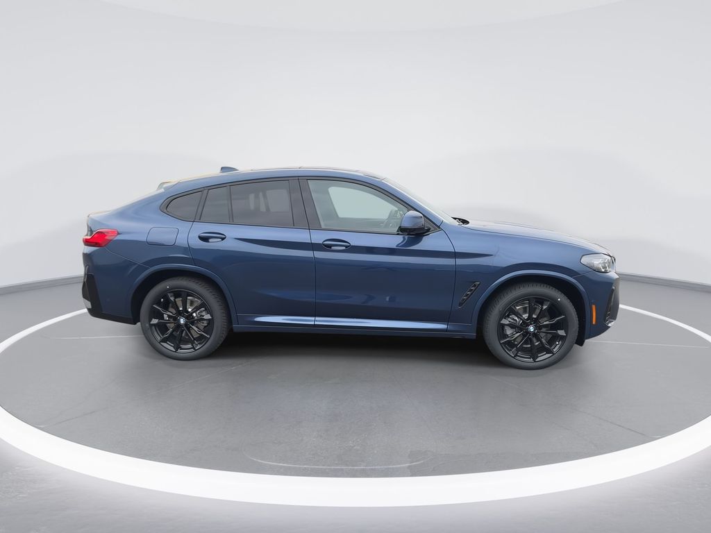 2025 BMW X4 xDrive30i 9