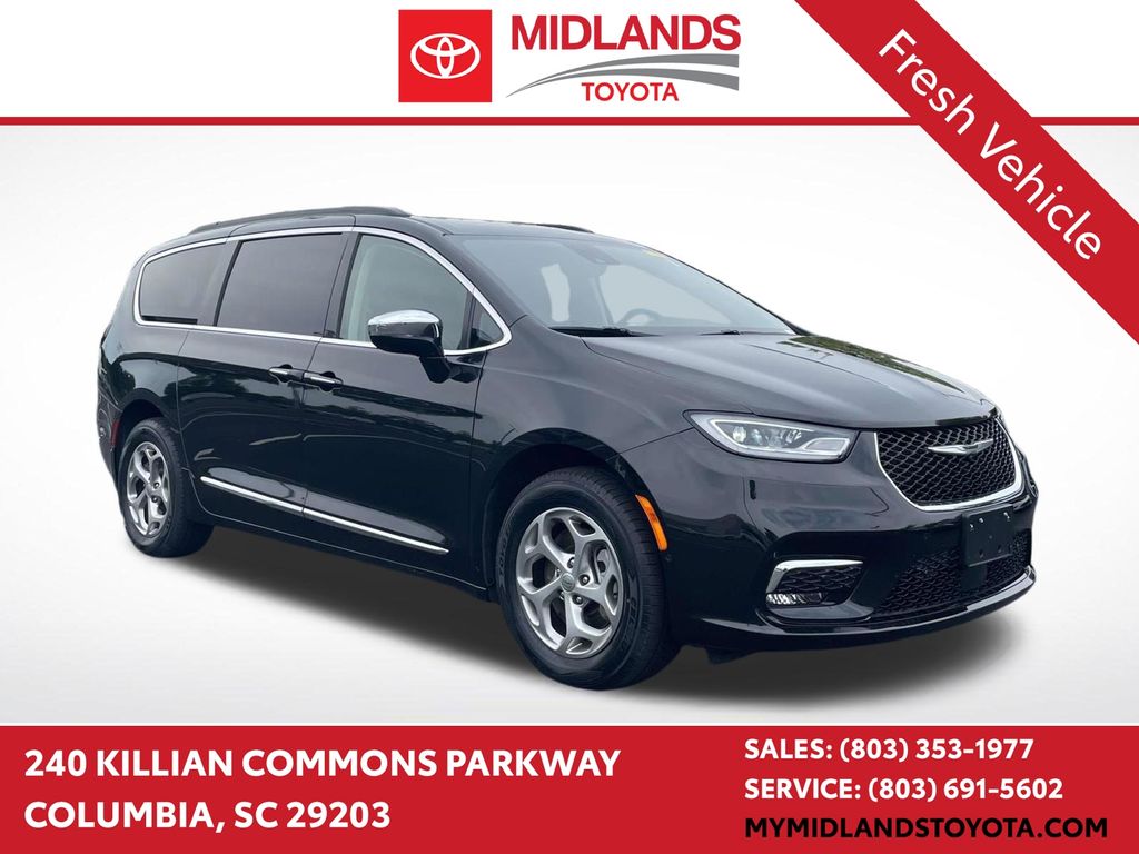2023 Chrysler Pacifica Limited AWD
