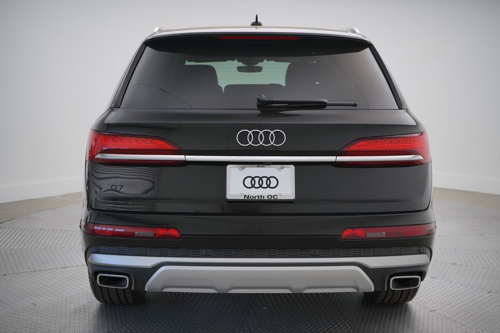 2025 Audi Q7  4