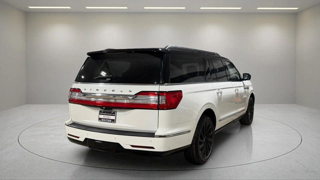 Certified Used 2021 Pristine White Lincoln Black Label image 3