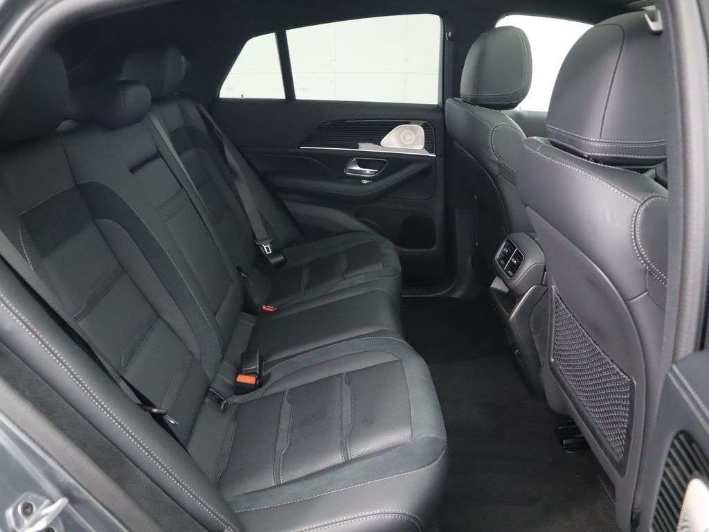 Thumbnail: 2026 Mercedes-Benz GLE - 24