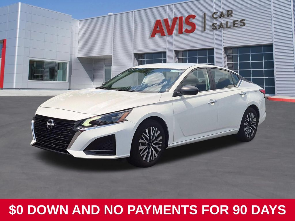 Glacier White 2025 Nissan Altima Sedan Front-Wheel Drive Continuously Variable Transmission