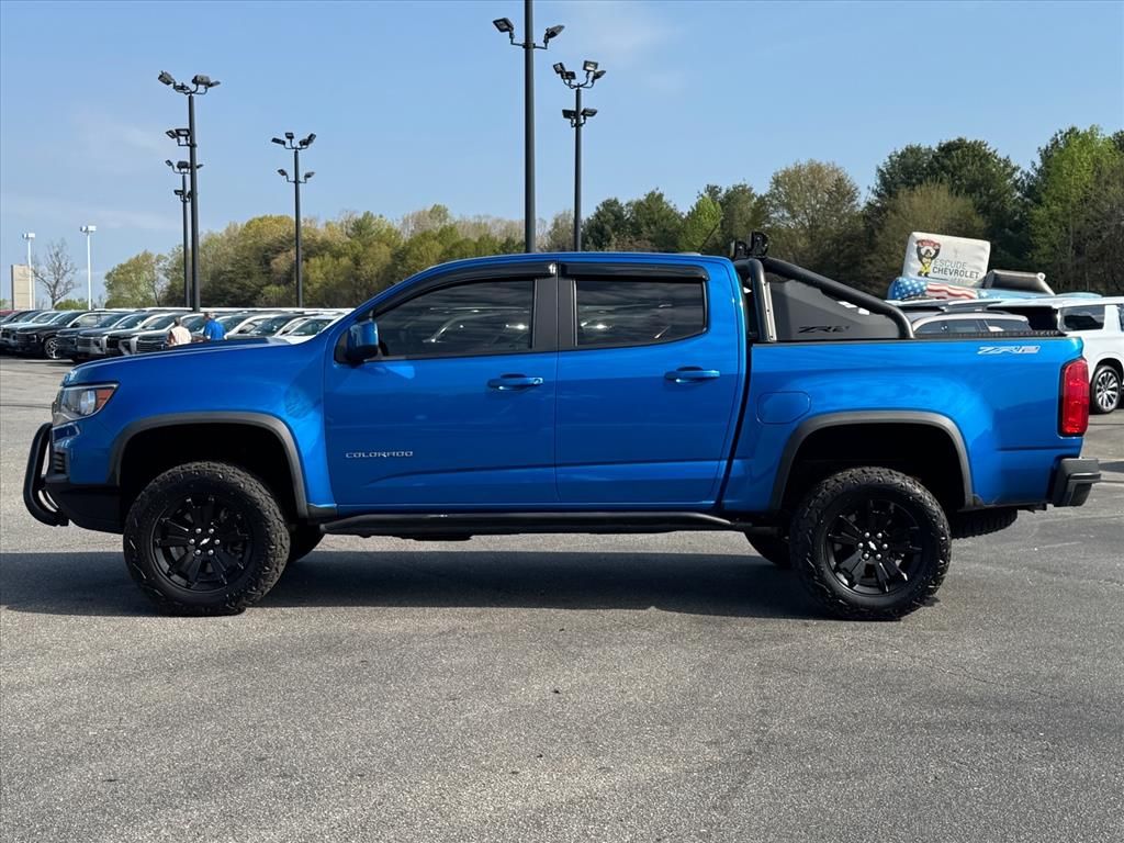 View vehicle photo 6