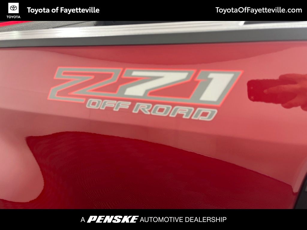 Thumbnail: 2021 Chevrolet Colorado - 4