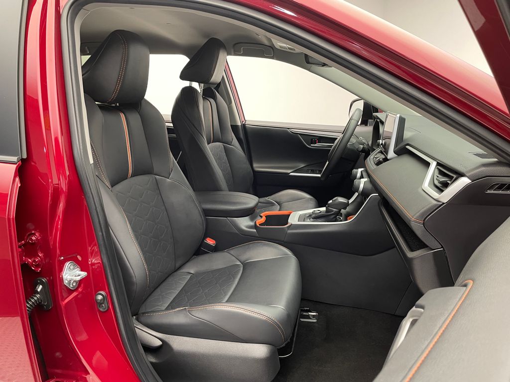 2023 Toyota RAV4 Adventure 19