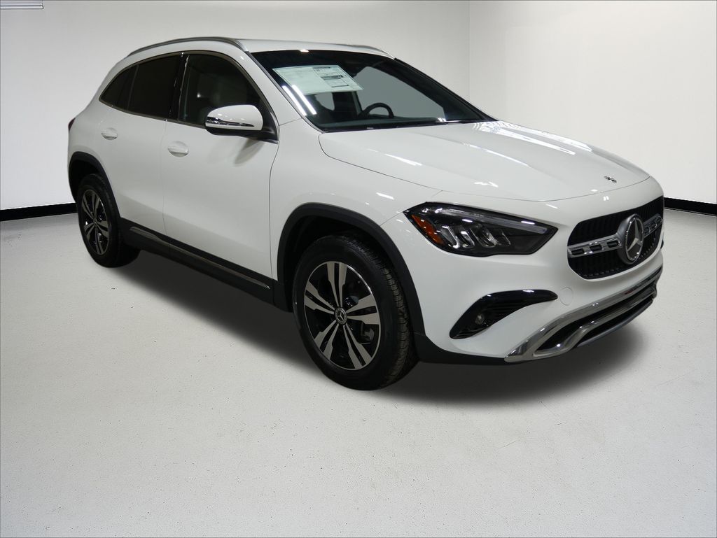 Thumbnail: 2026 Mercedes-Benz GLA - 7