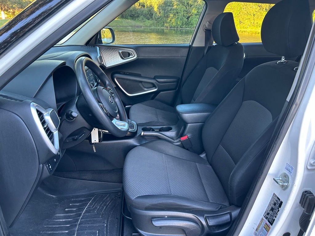 Thumbnail: 2020 Kia Soul - 14