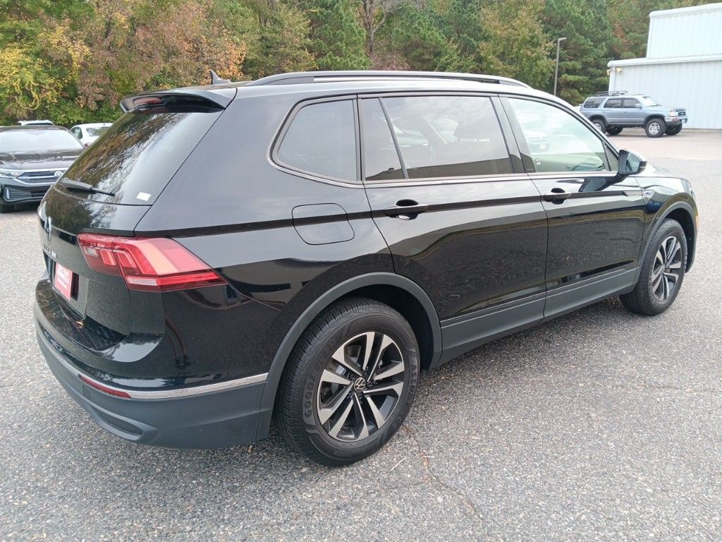 2024 Volkswagen Tiguan 2.0T S 5