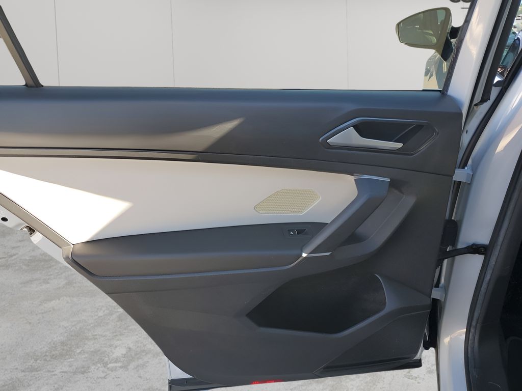 Used Car 2018 Volkswagen Tiguan  2.0t Se For Sale Under $12,000 In Austin, Texas