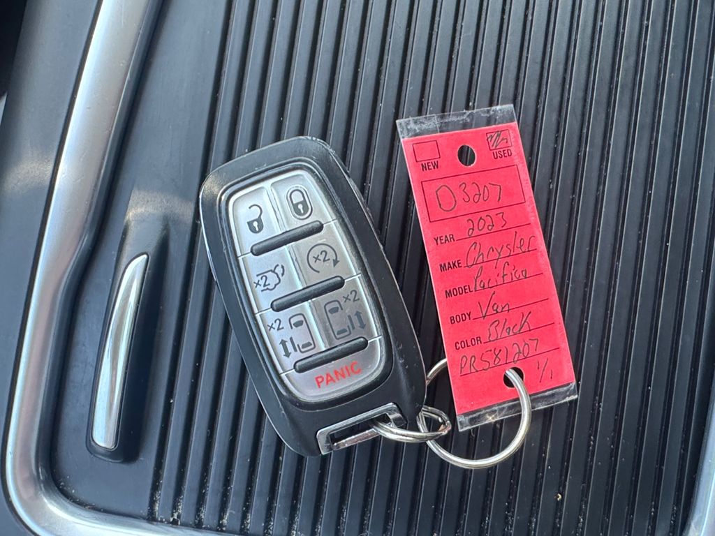 2023 Chrysler Pacifica Touring L Black at Bob Ruth Ford