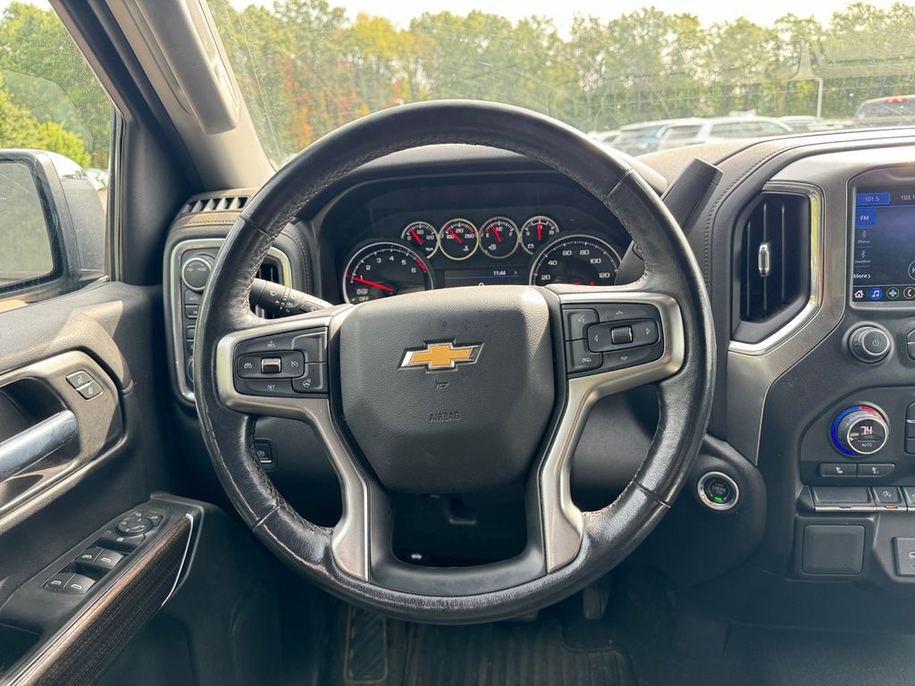 2021 Chevrolet Silverado 1500 LT 11