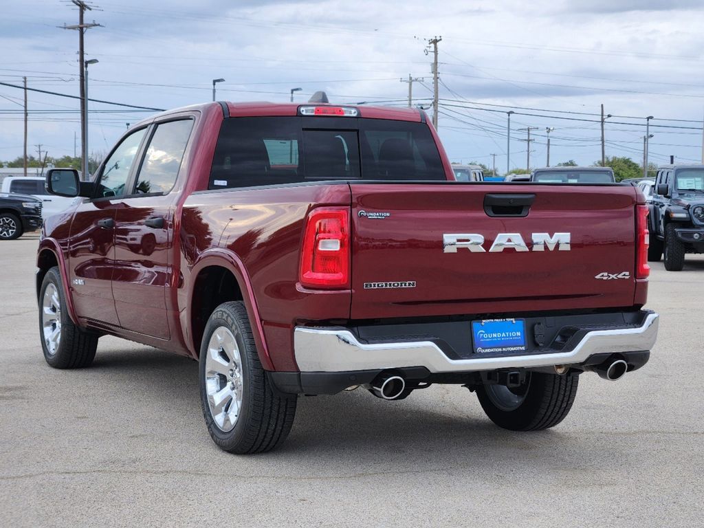 2025 Ram 1500 Big Horn/Lone Star 3