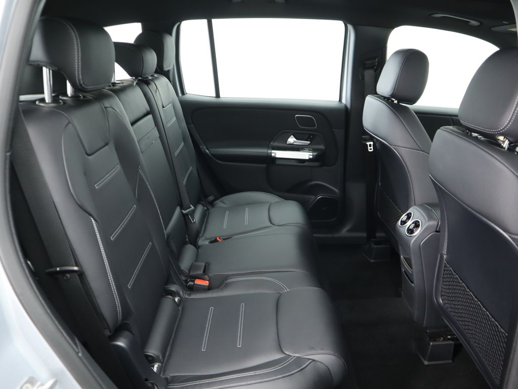 Thumbnail: 2025 Mercedes-Benz GLB - 23