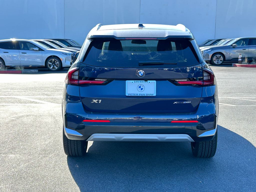 Thumbnail: 2026 BMW X1 - 4