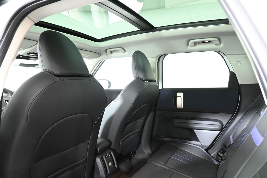 Thumbnail: 2025 MINI Cooper Countryman - 28