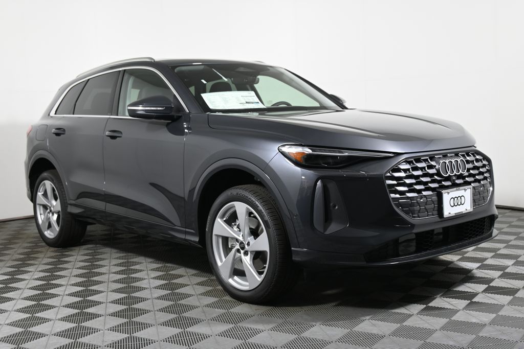 Thumbnail: 2025 Audi Q5 - 8