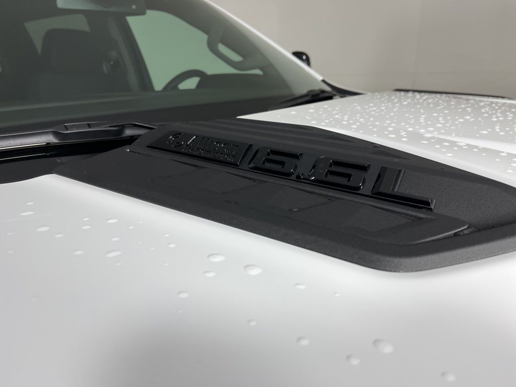 Thumbnail: 2026 Chevrolet Silverado 2500 - 8