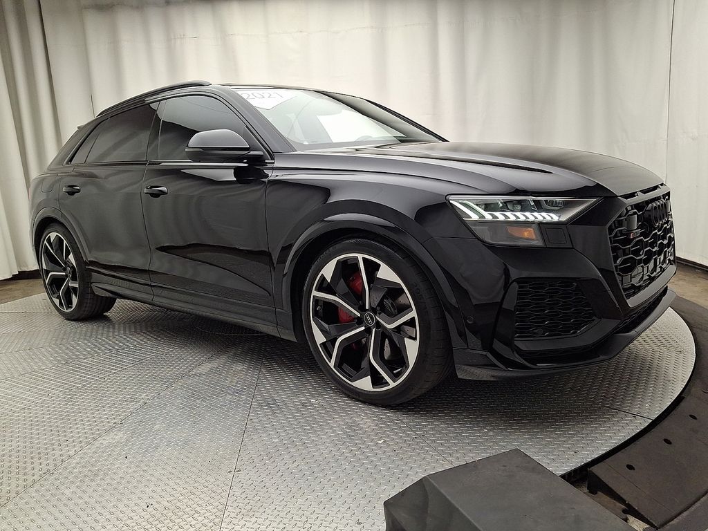 Thumbnail: 2021 Audi RS Q8 - 3