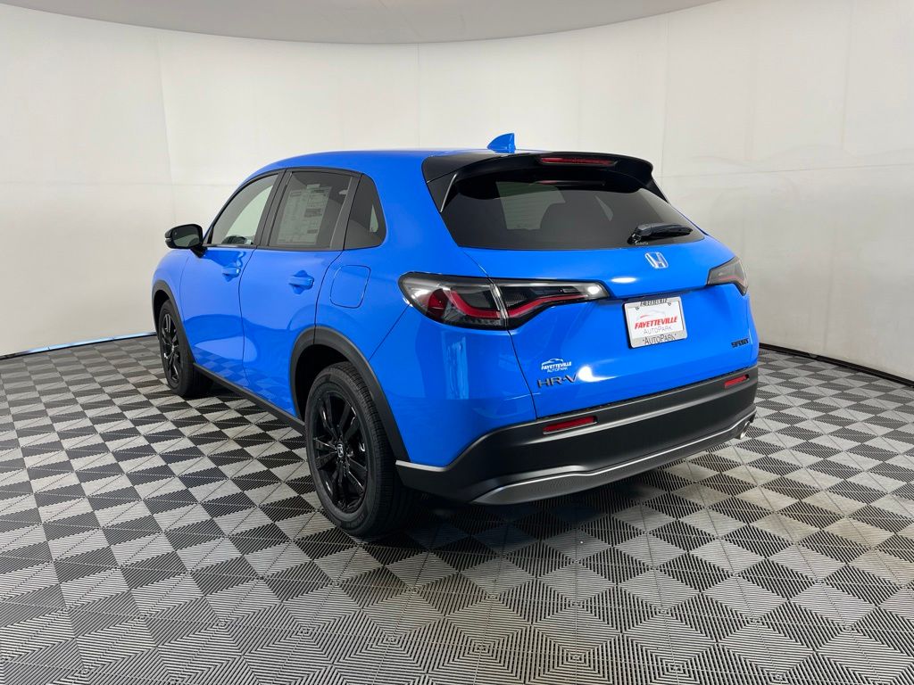 Thumbnail: 2027 Honda HR-V - 3