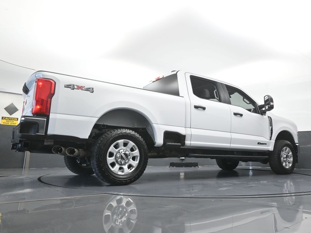 Used 2024 Oxford White Ford XLT image 62