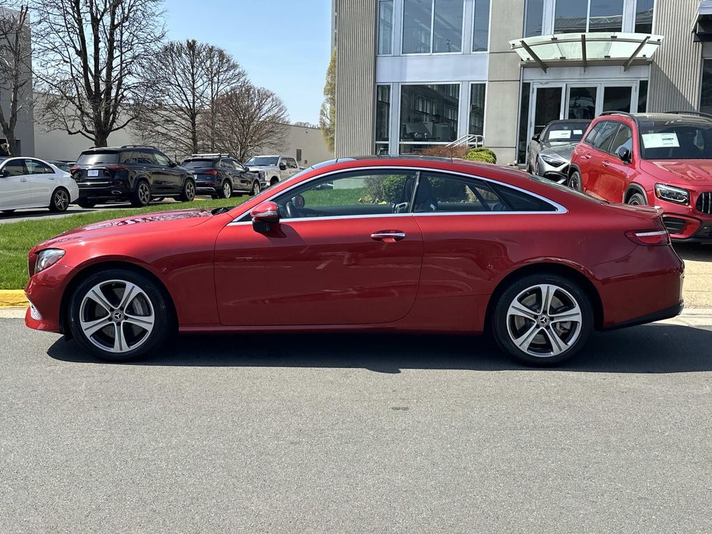 Thumbnail: 2018 Mercedes-Benz E-Class - 14