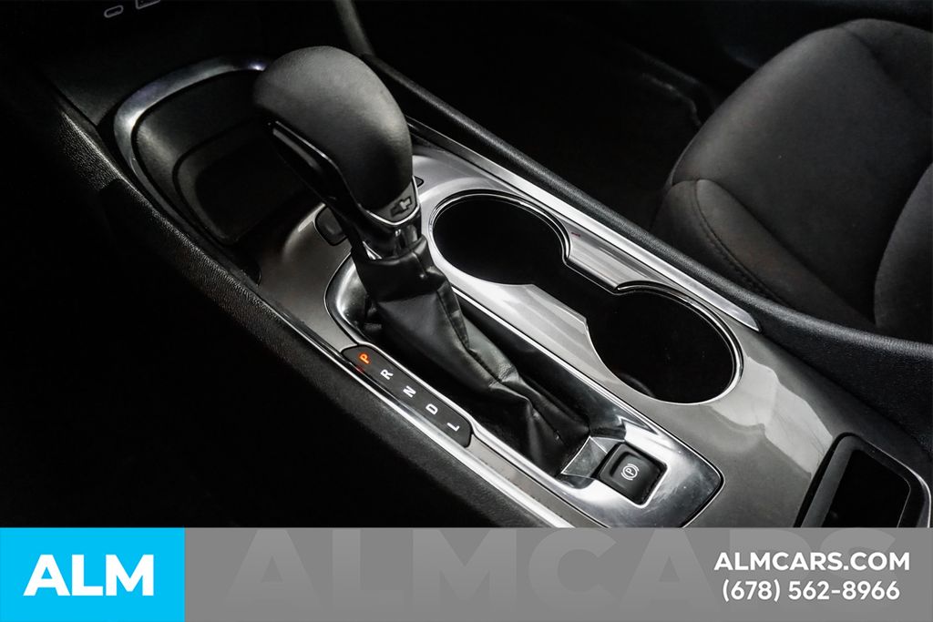 Used 2024 Blue Chevrolet LT image 38