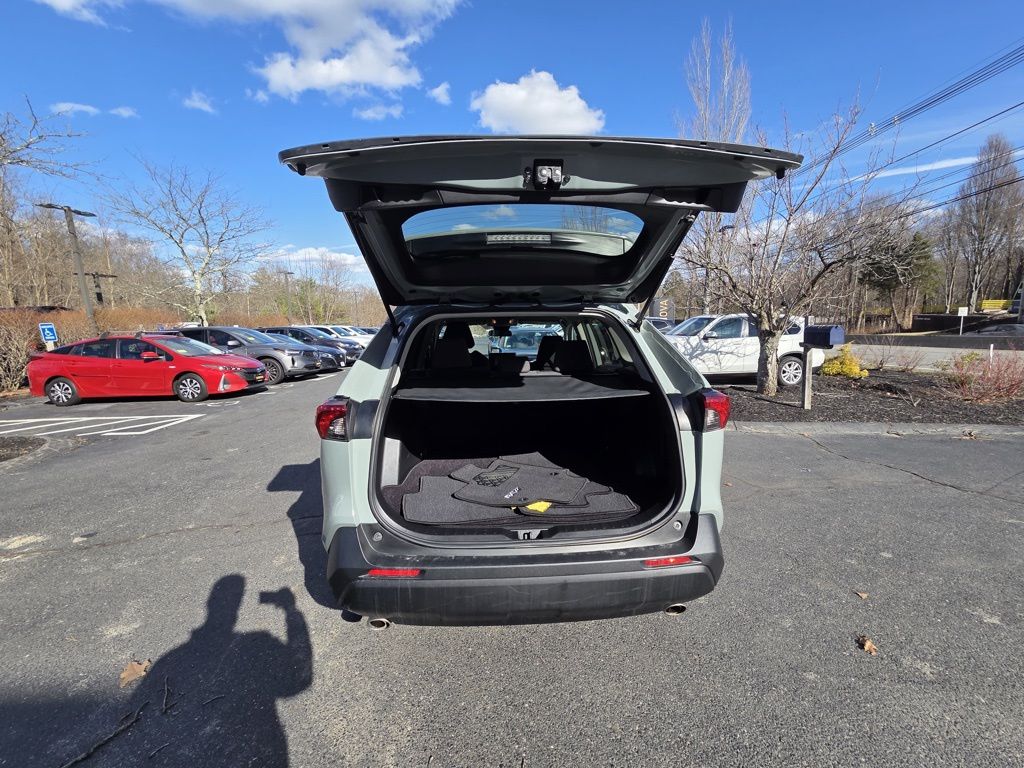 2021 Toyota RAV4 XLE AWD