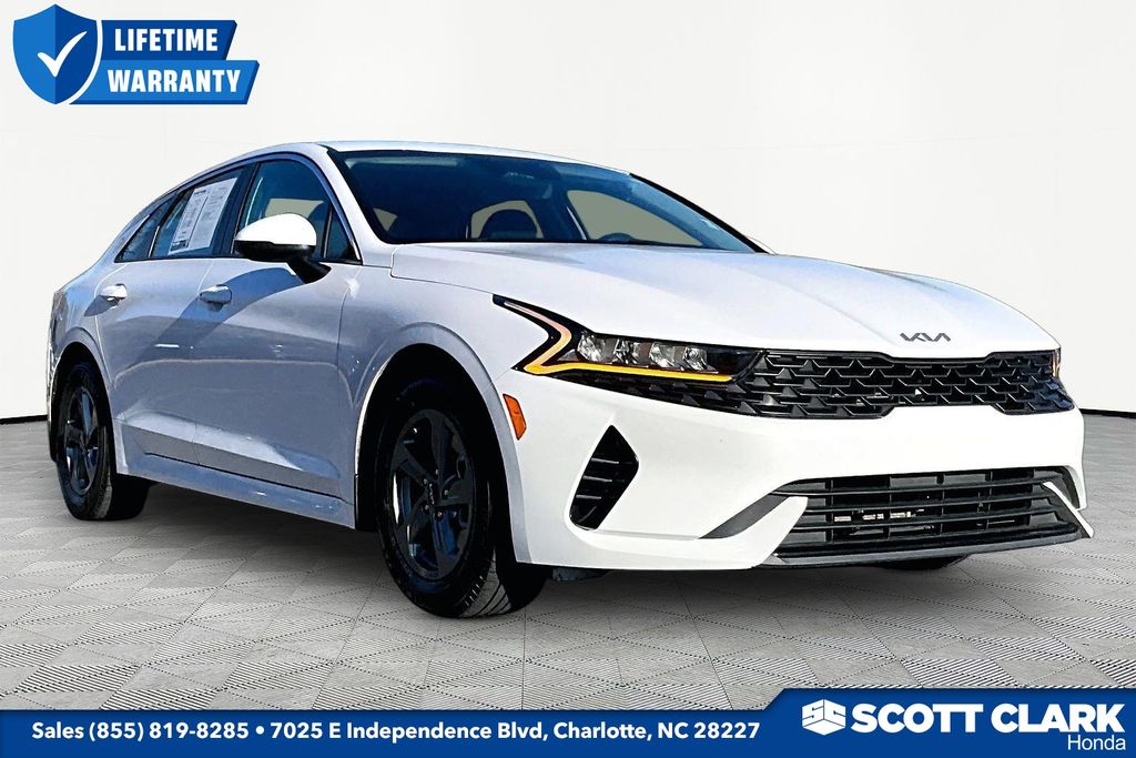 2023 Kia K5 LXS FWD