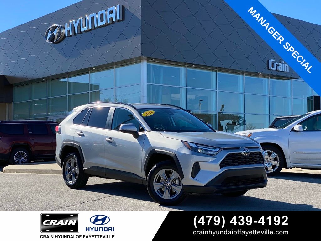 Silver Sky Metallic 2024 Toyota RAV4 XLE FWD SUV / Crossover Front-Wheel Drive 8-Speed Automatic