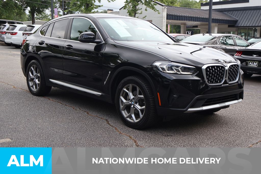 Used 2025 Black BMW xDrive30i image 5