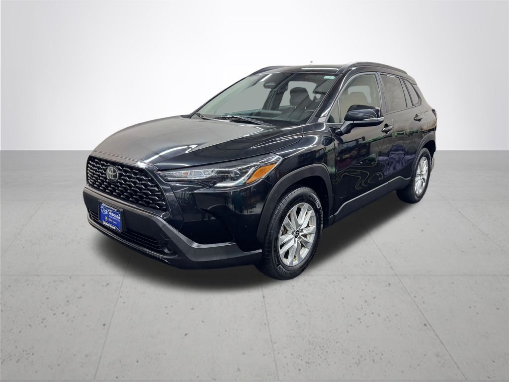 2024 Toyota Corolla Cross LE
