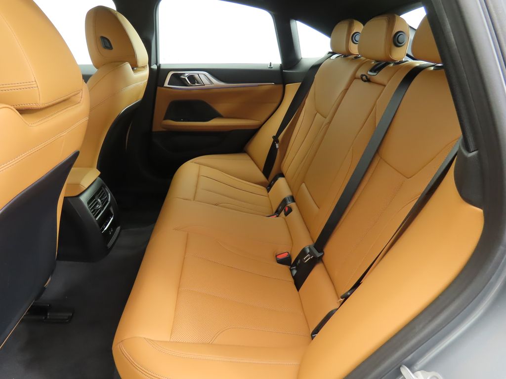 2025 BMW i4 eDrive40 21