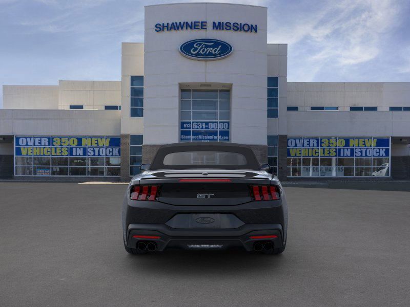 2025 Ford Mustang GT Premium photo