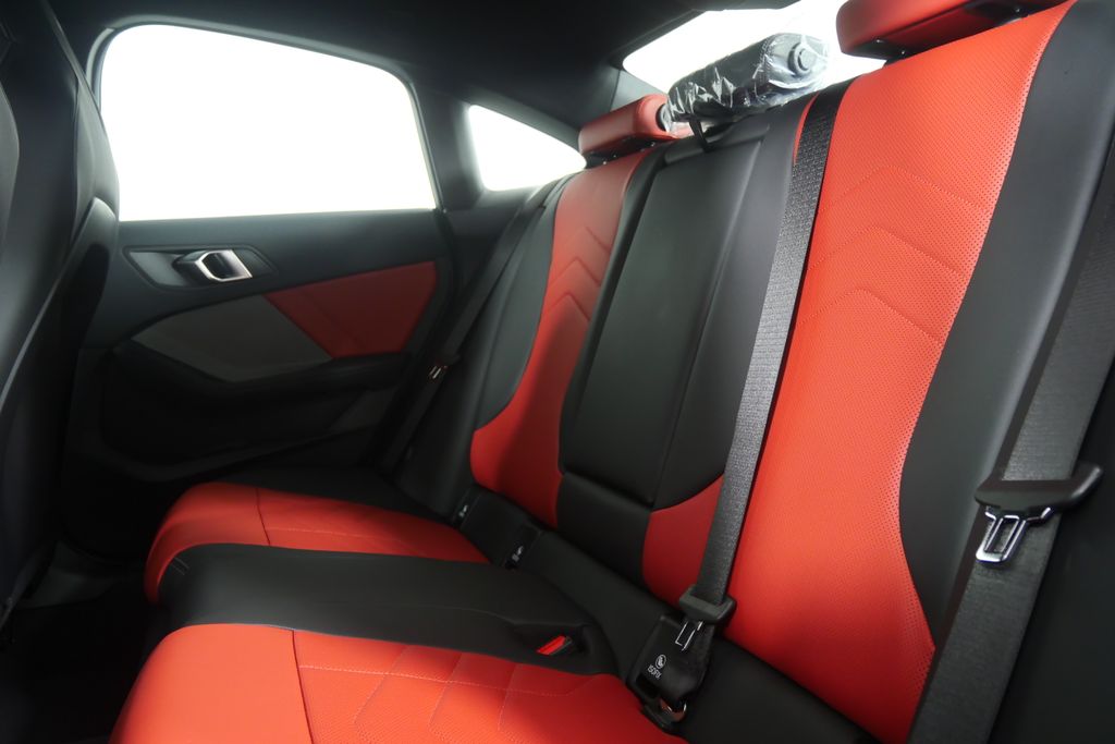 Thumbnail: 2026 BMW 2 Series - 15