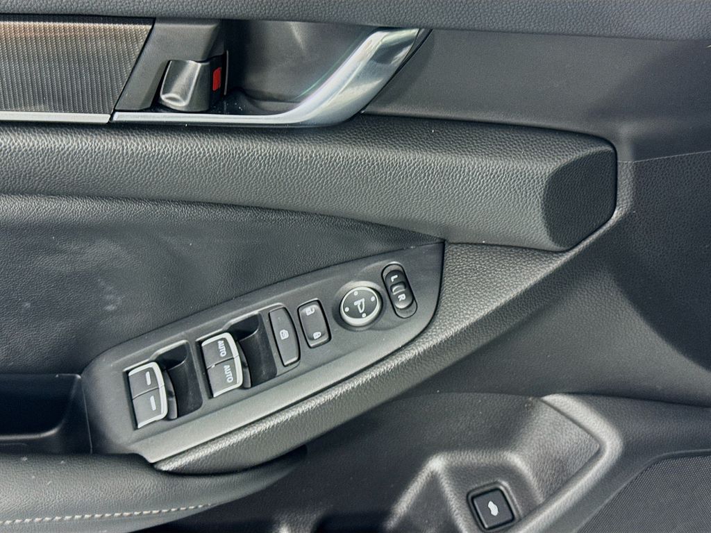 Used Car 2022 Honda Accord  Sport For Sale Under $25,000 In Austin, Texas