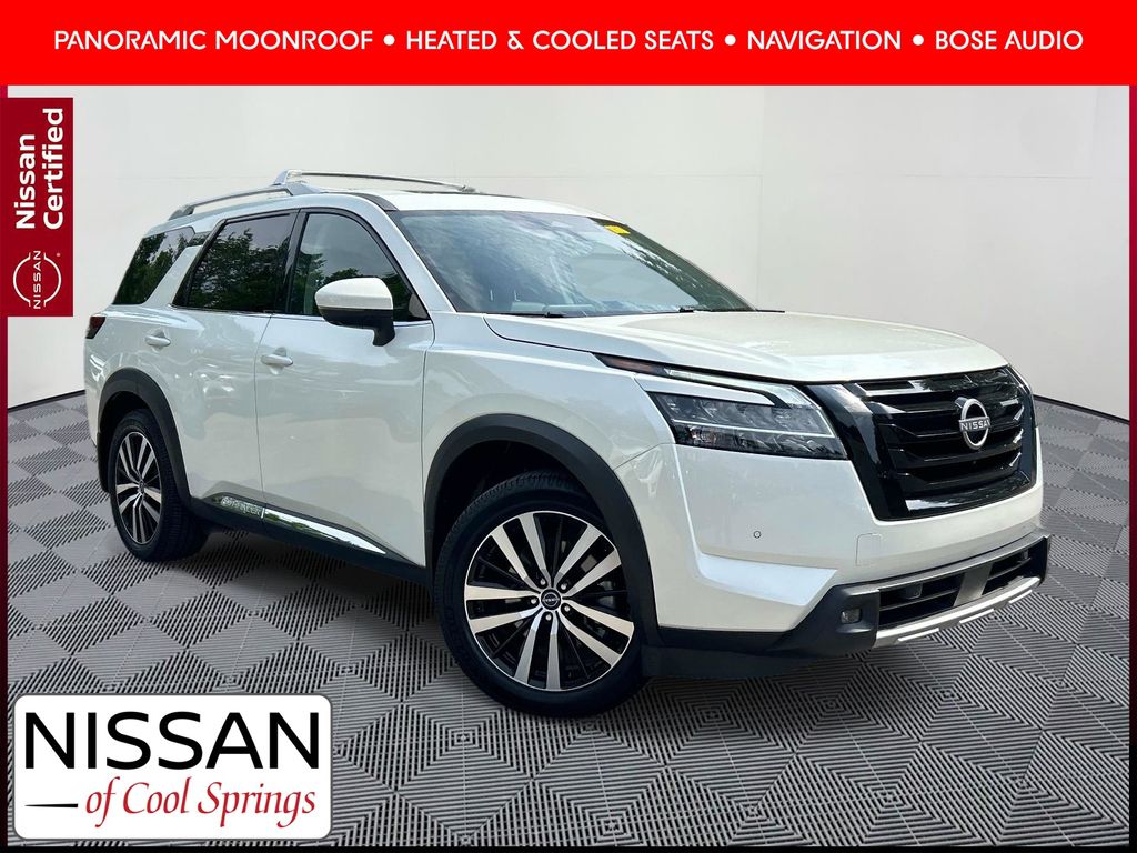 Pearl White 2024 Nissan Pathfinder Platinum 4WD SUV / Crossover All-Wheel Drive 9-Speed Automatic