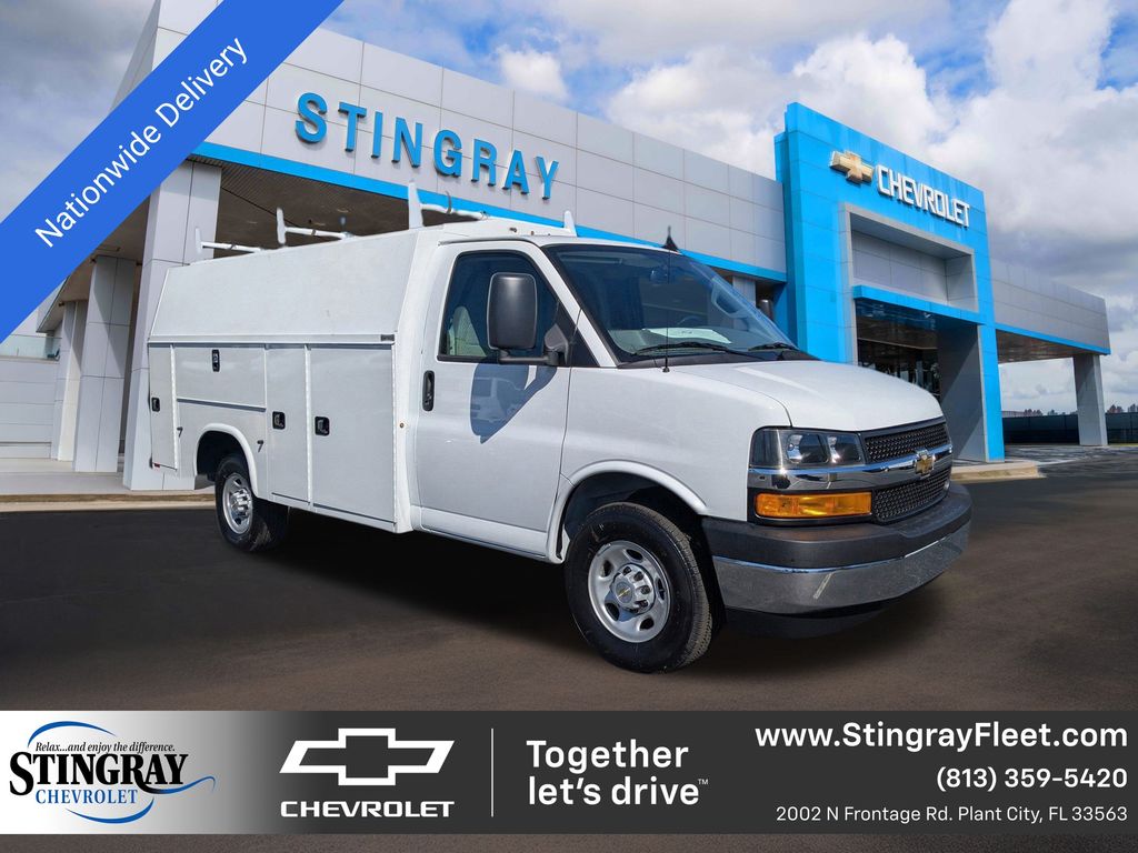 2025 Chevrolet Express Chassis 3500 Cutaway 139