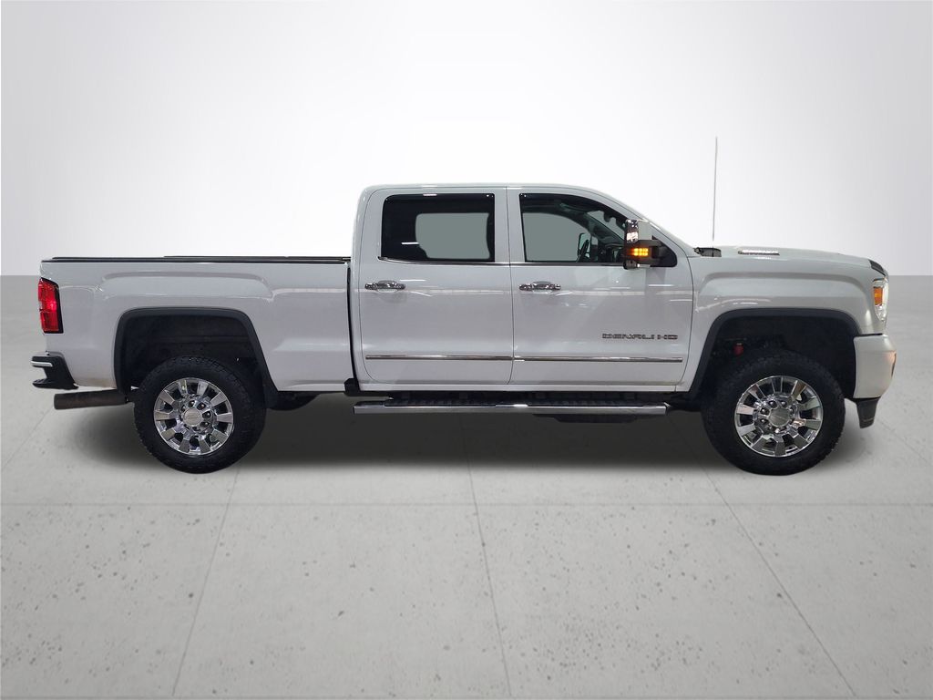 2019 GMC Sierra 2500HD Denali