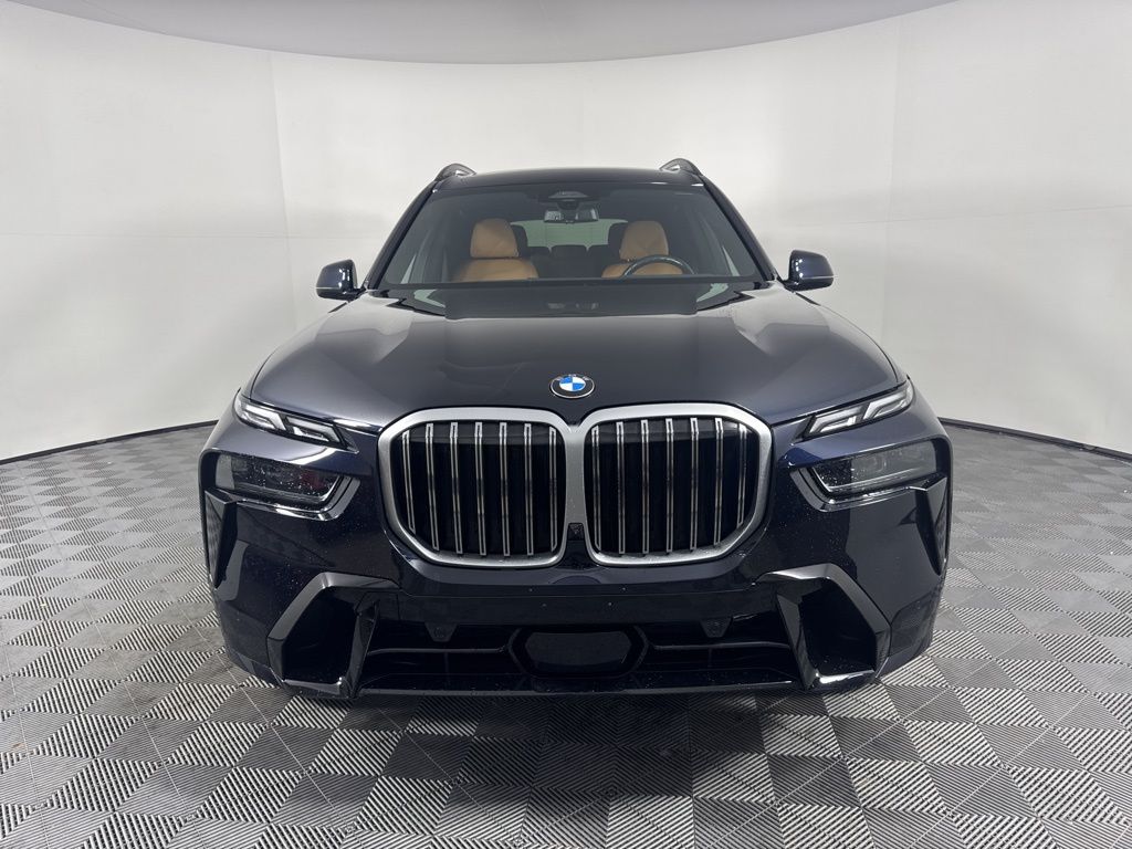 Thumbnail: 2023 BMW X7 - 2