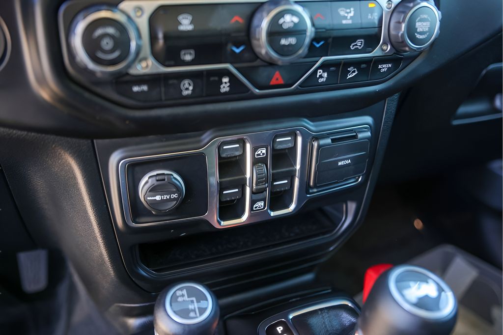 Used Car 2021 Jeep Wrangler  Unlimited Sport S For Sale Under $25,000 In Austin, Texas