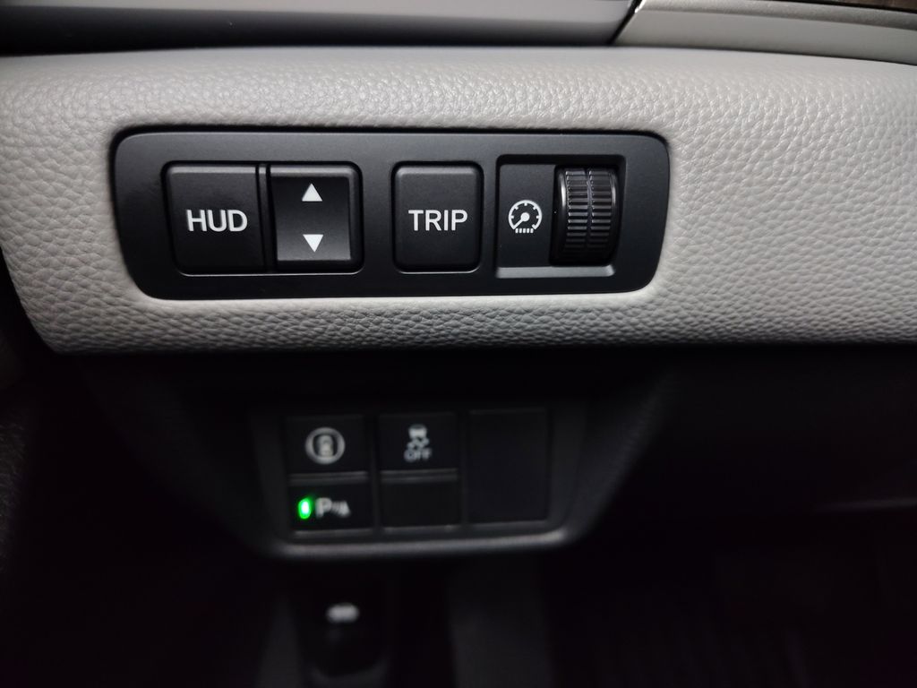 Used Car 2018 Honda Accord  Touring 2.0t For Sale Under $25,000 In Austin, Texas