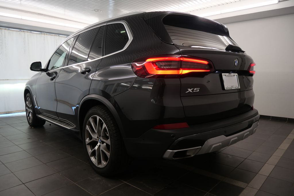 2023 BMW X5 xDrive40i 5