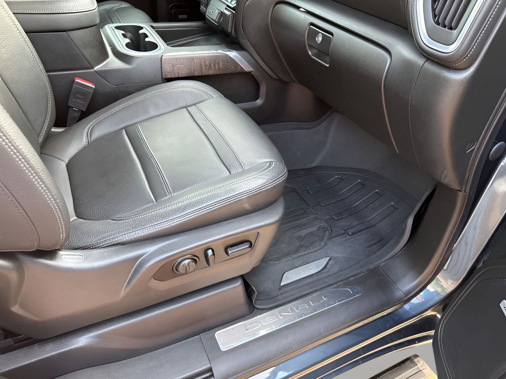 Used Car 2021 Gmc Sierra 1500  Denali For Sale Under $35,000 In Austin, Texas