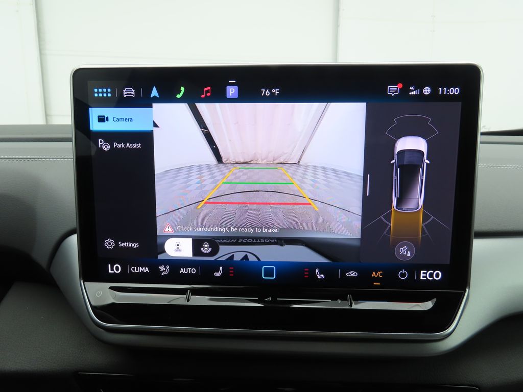 Thumbnail: 2025 Volkswagen ID.4 - 16